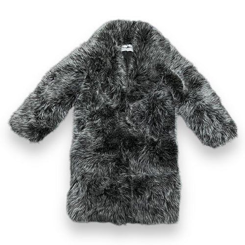 3/4 Faux Fox with Collar