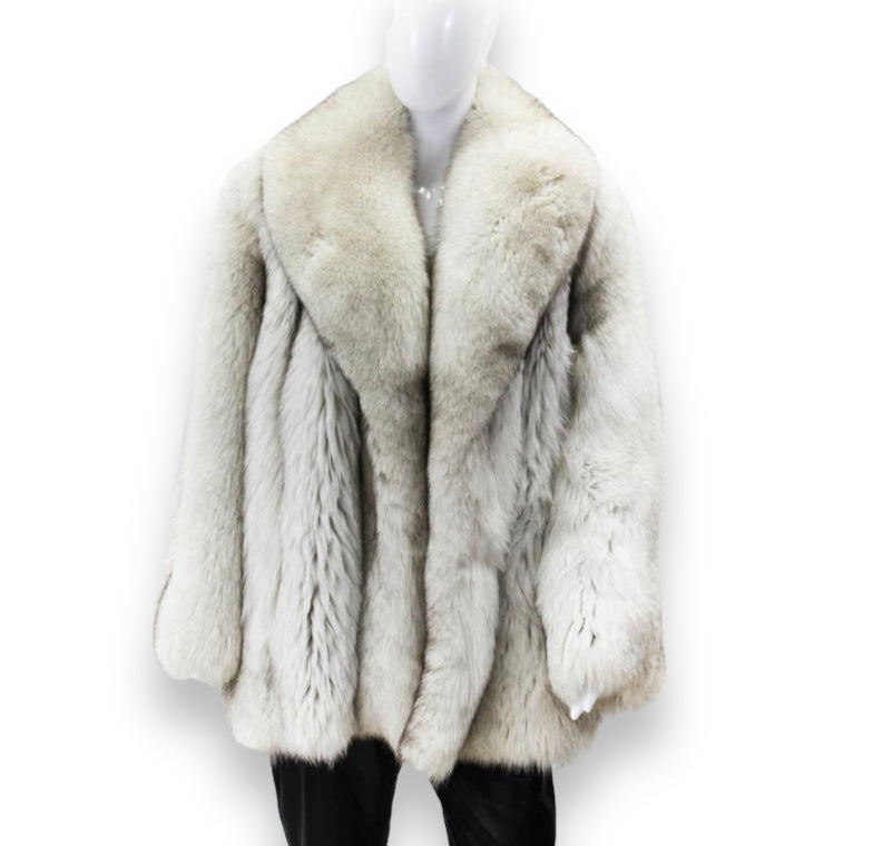 3/4 Natural Blue Fox with Collar