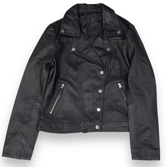 Basic Buttoned Black Leather with Collar
